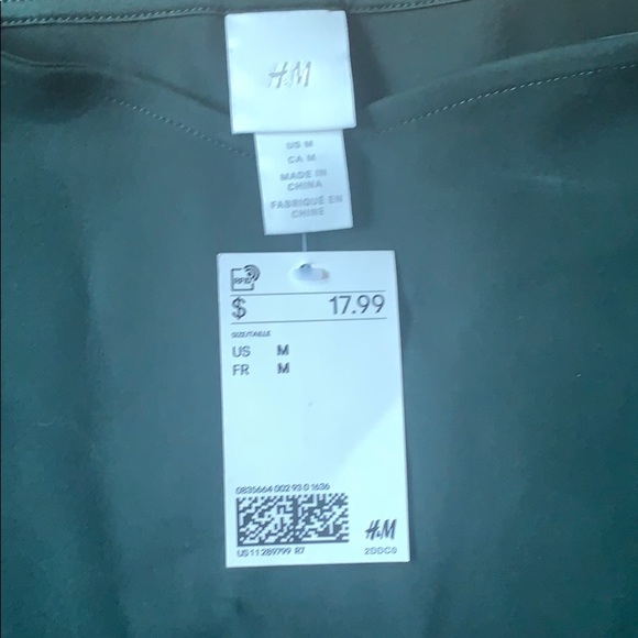 H&M Emerald Green Top NWT - Picture 2 of 2